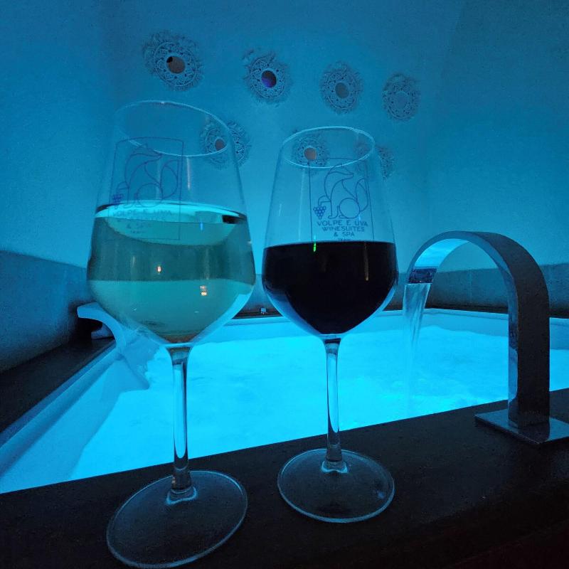 Volpe E Uva Winesuites Spa image