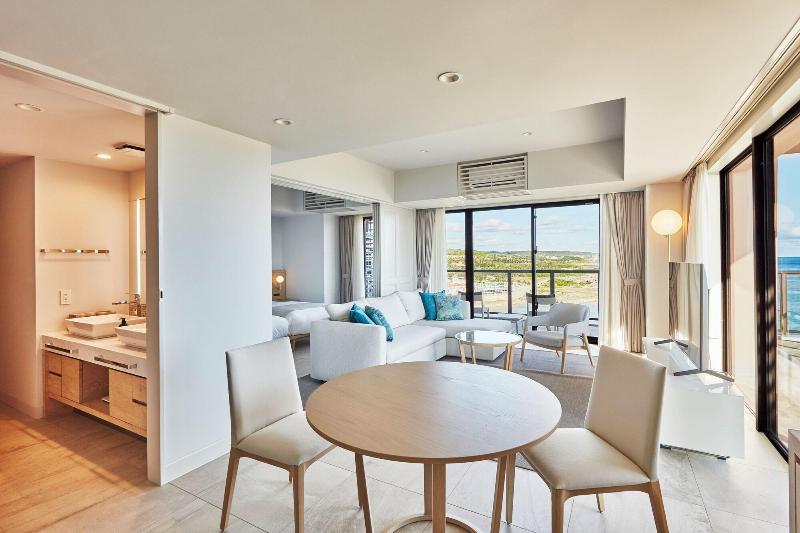 Hotel Shigira Mirage Beach Front image