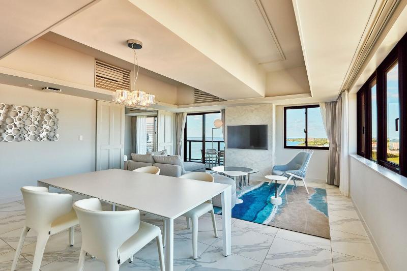 Hotel Shigira Mirage Beach Front image