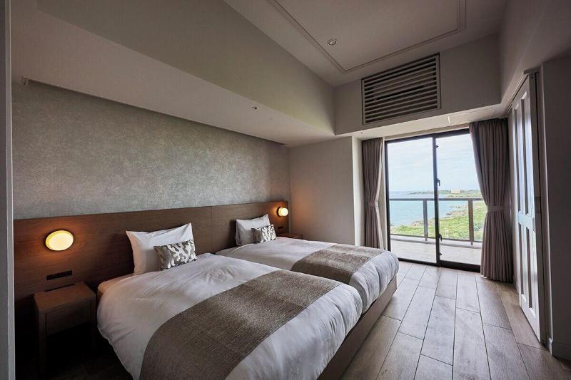 Hotel Shigira Mirage Beach Front image
