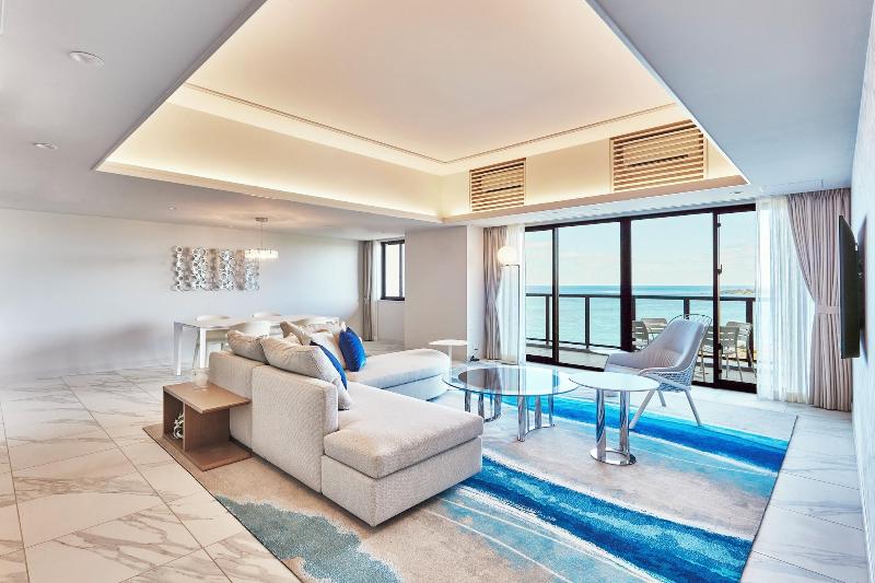 Hotel Shigira Mirage Beach Front image