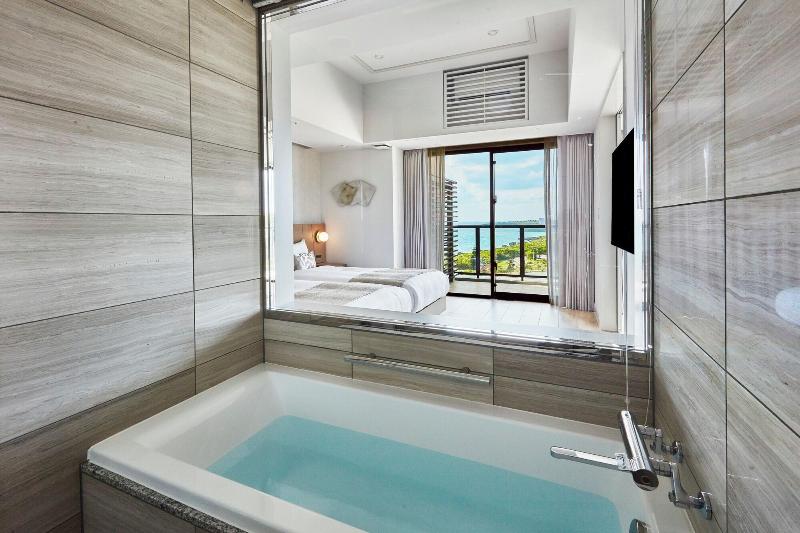 Hotel Shigira Mirage Beach Front image