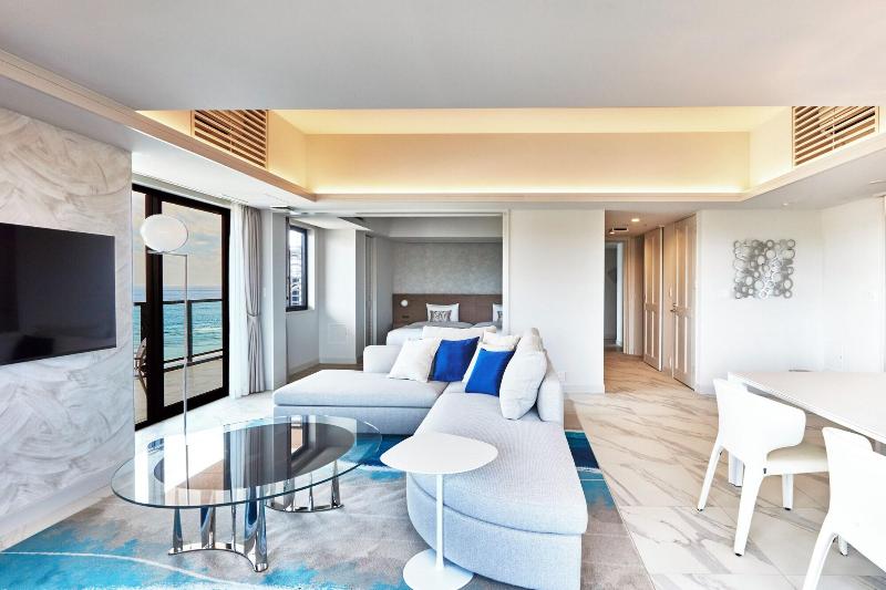 Hotel Shigira Mirage Beach Front image