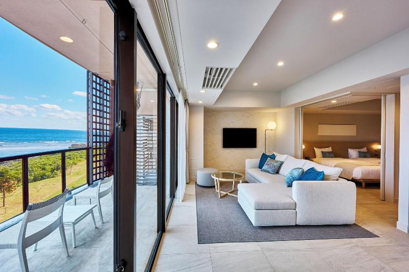 Hotel Shigira Mirage Beach Front image