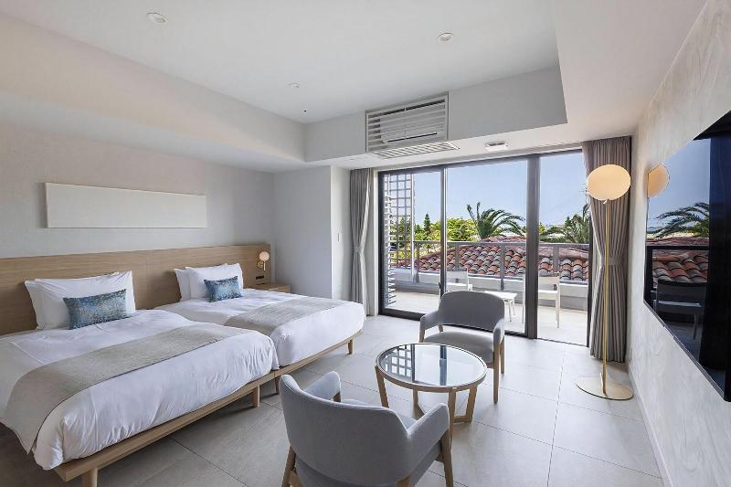 Hotel Shigira Mirage Beach Front image