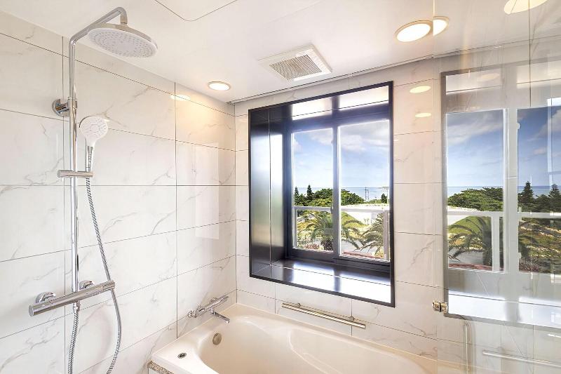 Hotel Shigira Mirage Beach Front image