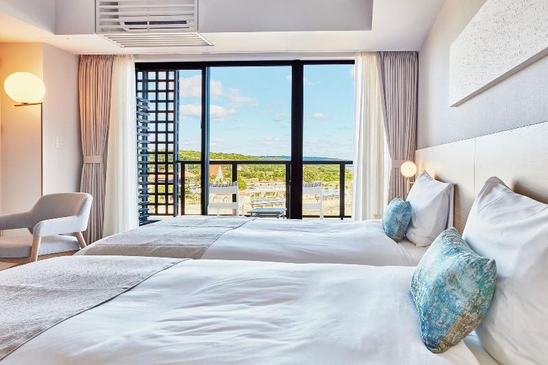 Hotel Shigira Mirage Beach Front image