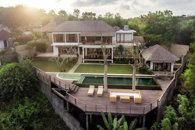 Casabelle Villa image