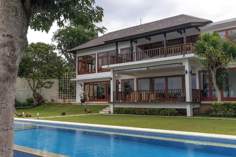 Casabelle Villa image