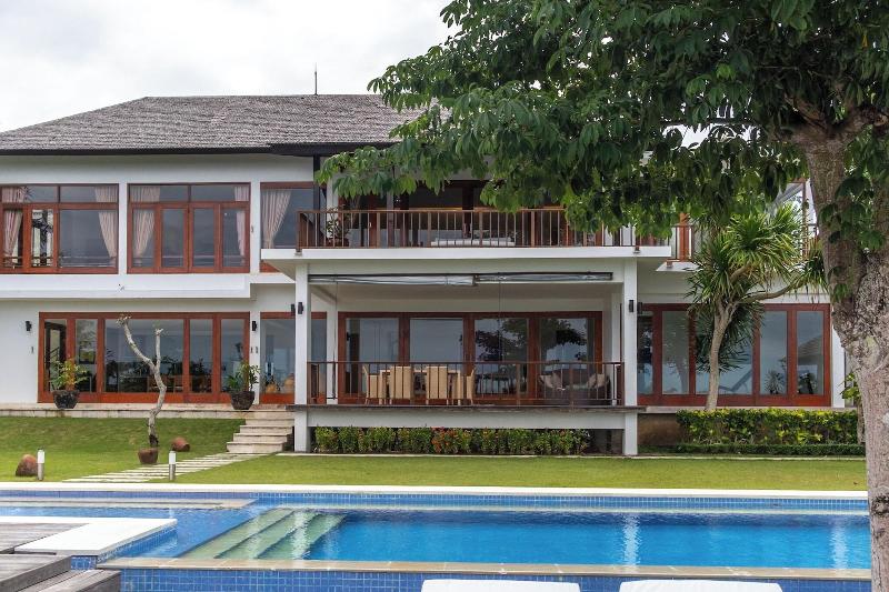Casabelle Villa image