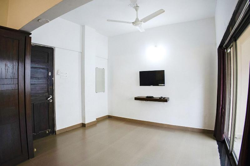 Fabhotel Comfort Stays image