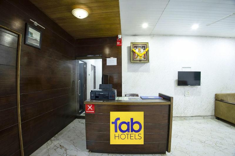 Fabhotel Comfort Stays image