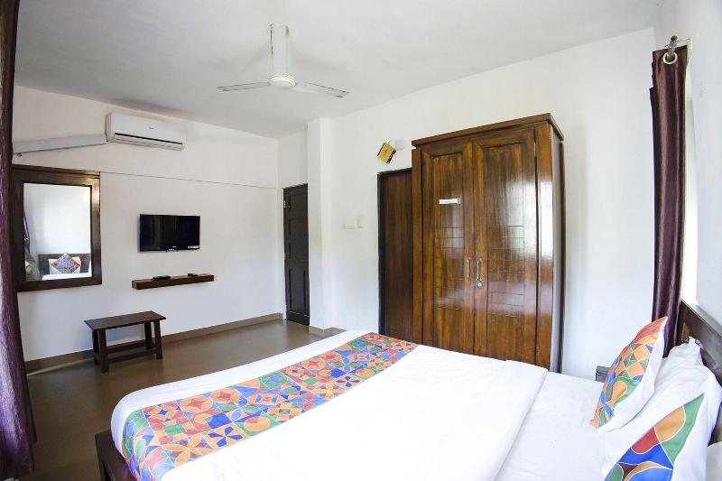 Fabhotel Comfort Stays image