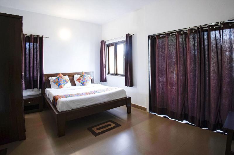 Fabhotel Comfort Stays image