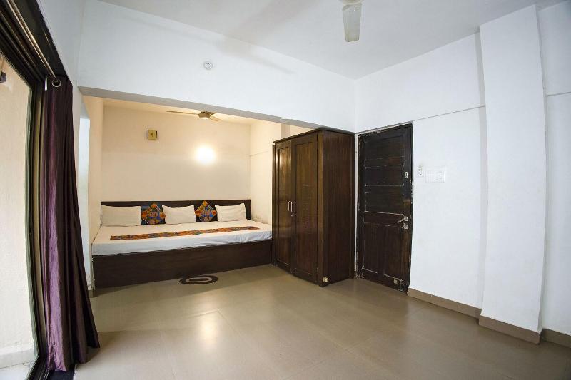 Fabhotel Comfort Stays image