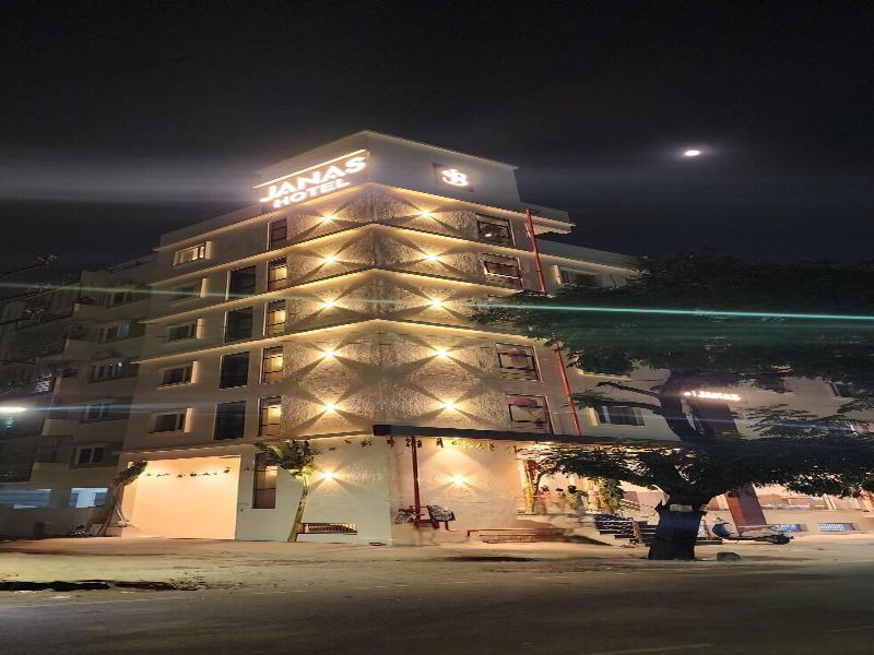 Hotel Janas — general view