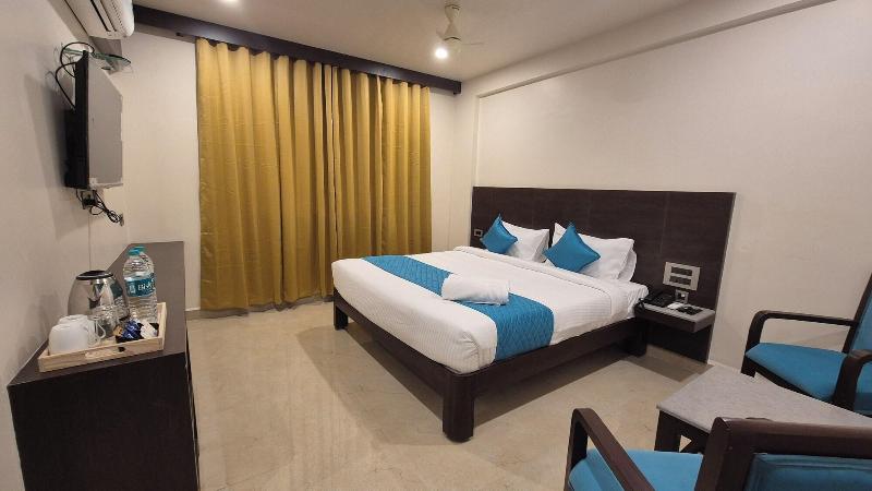 Hotel Janas image
