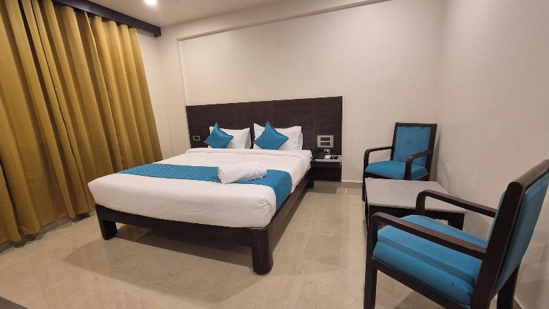 Hotel Janas image