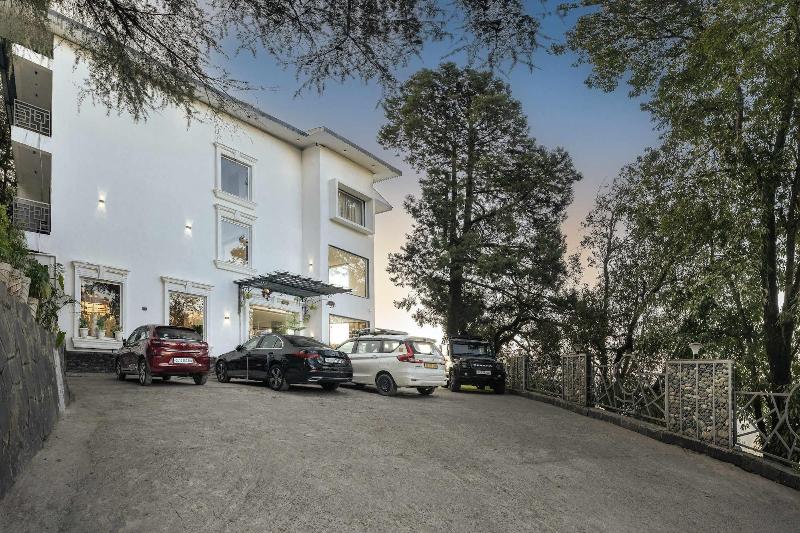 Echor Baris Resort Mussoorie image