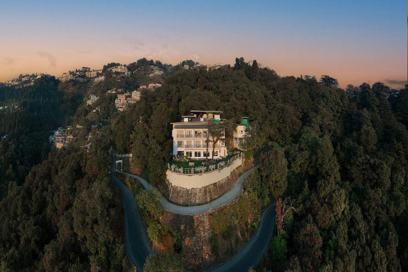 Echor Baris Resort Mussoorie image