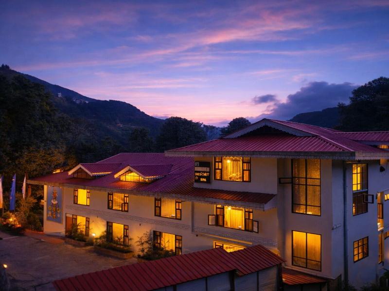 Kunden Fortune Founders Resort image