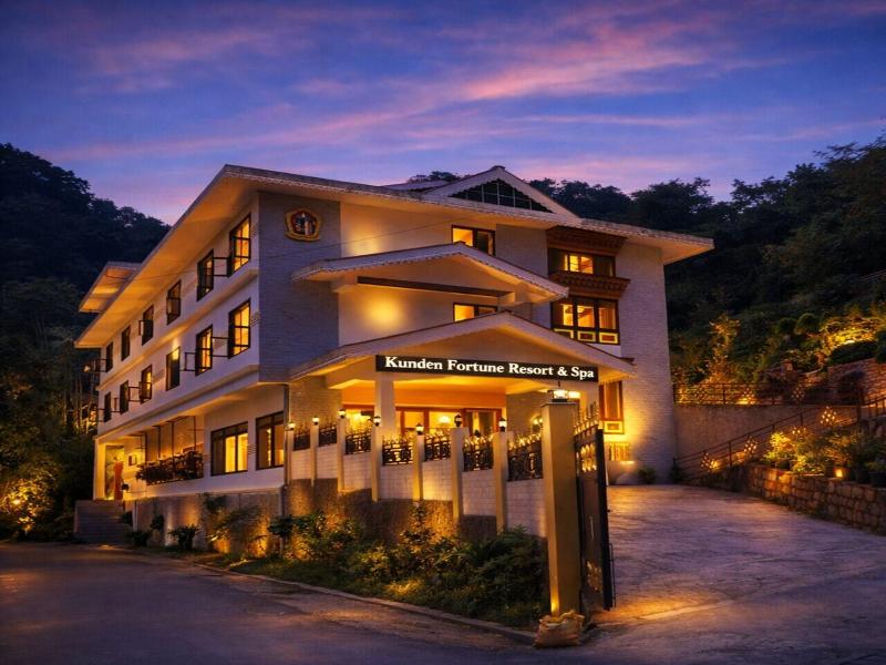 Kunden Fortune Founders Resort image