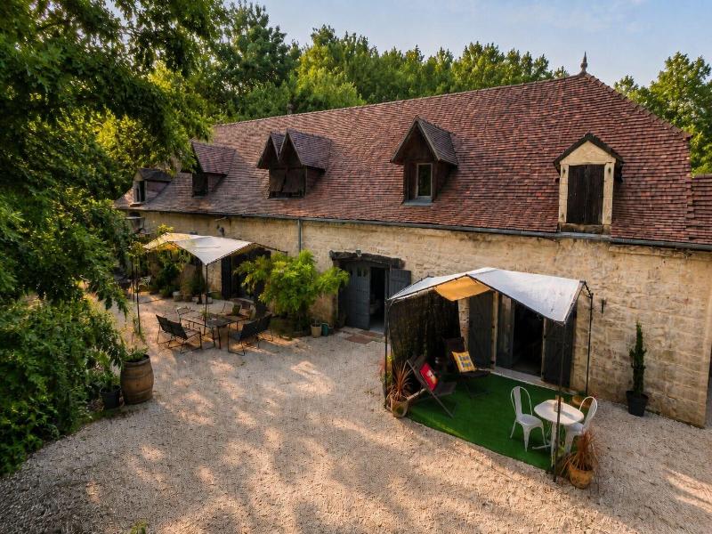 Domaine Valenquercy image