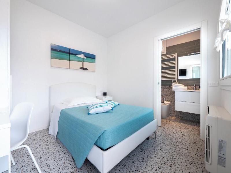 Zuara9room Rimni Bed Breakfast image