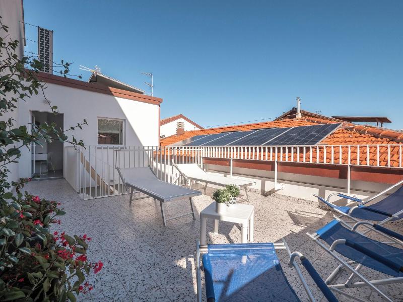 Zuara9room Rimni Bed Breakfast image