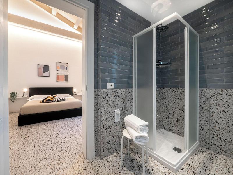Zuara9room Rimni Bed Breakfast image