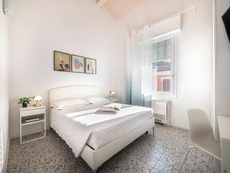 Zuara9room Rimni Bed Breakfast image