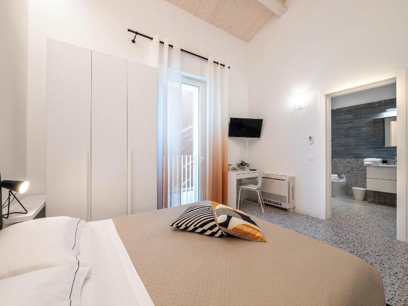 Zuara9room Rimni Bed Breakfast image