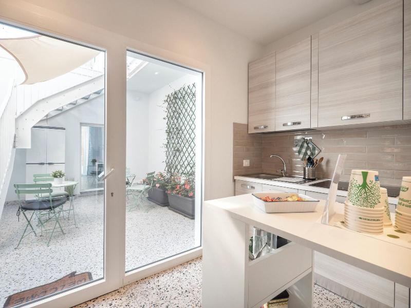 Zuara9room Rimni Bed Breakfast image