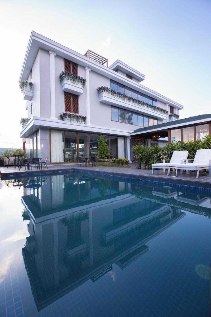 Leela Resort The Exotic Boutique Hotel