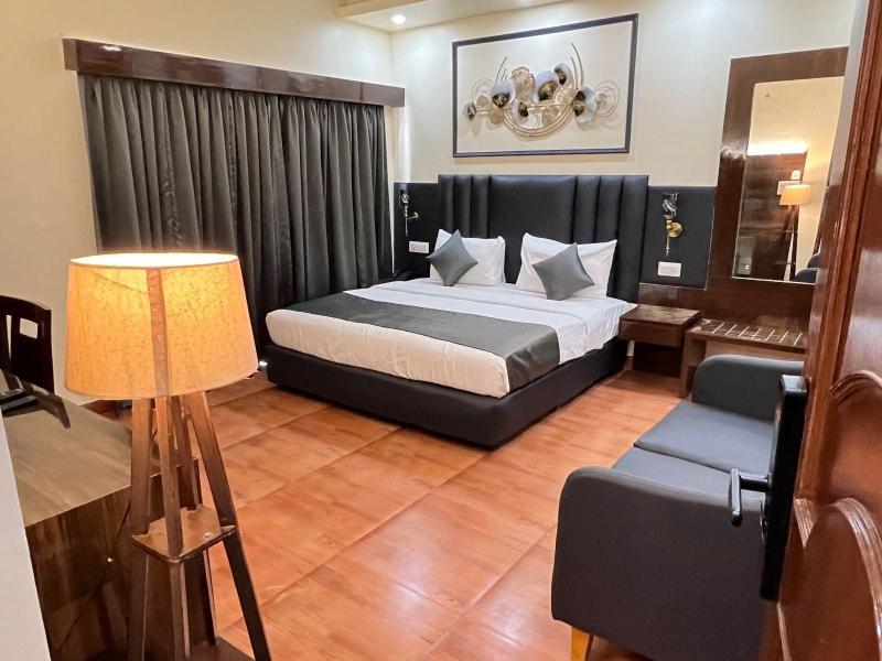 The Mayfield Beach Resort And Spa Baga image