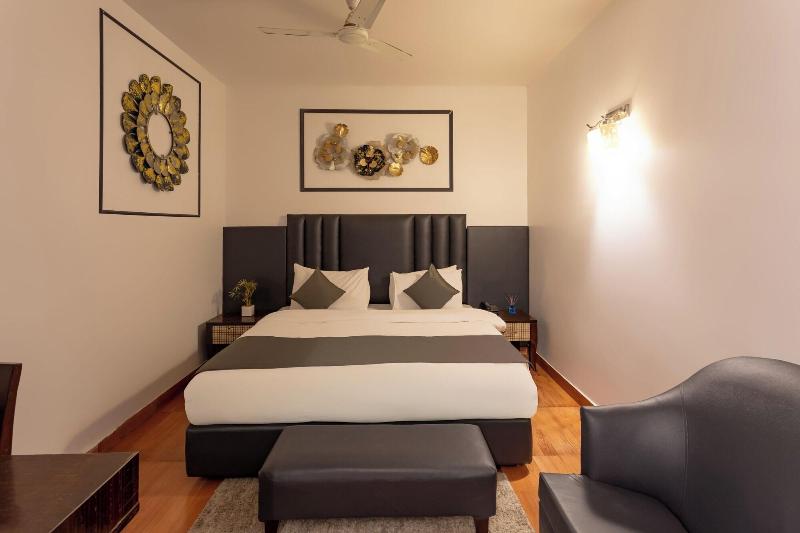 The Mayfield Beach Resort And Spa Baga image