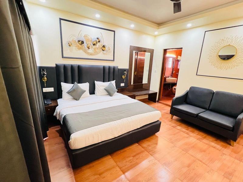 The Mayfield Beach Resort And Spa Baga image