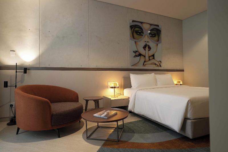 Sesaya Poshtel Bistro image