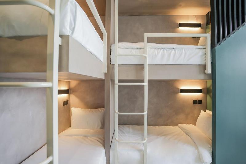 Sesaya Poshtel Bistro image