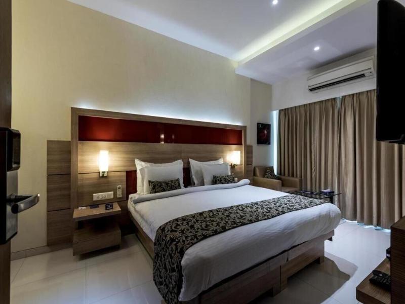 Hotel Galaxy image