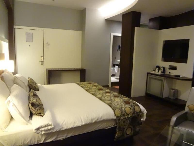 Hotel Galaxy image