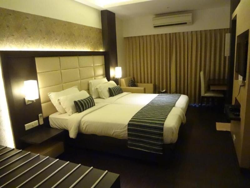 Hotel Galaxy image
