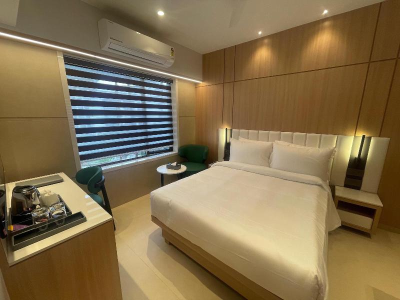 Hotel Galaxy image