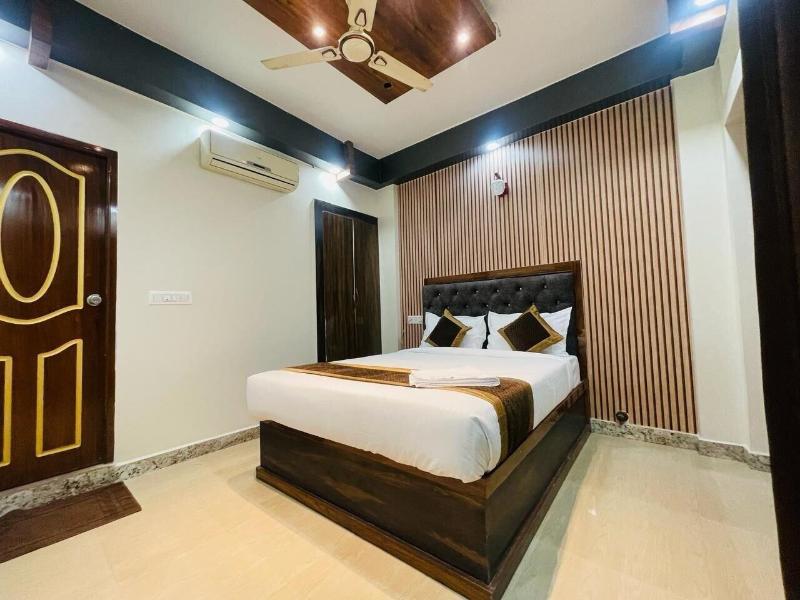 Hotel Boss Palace image