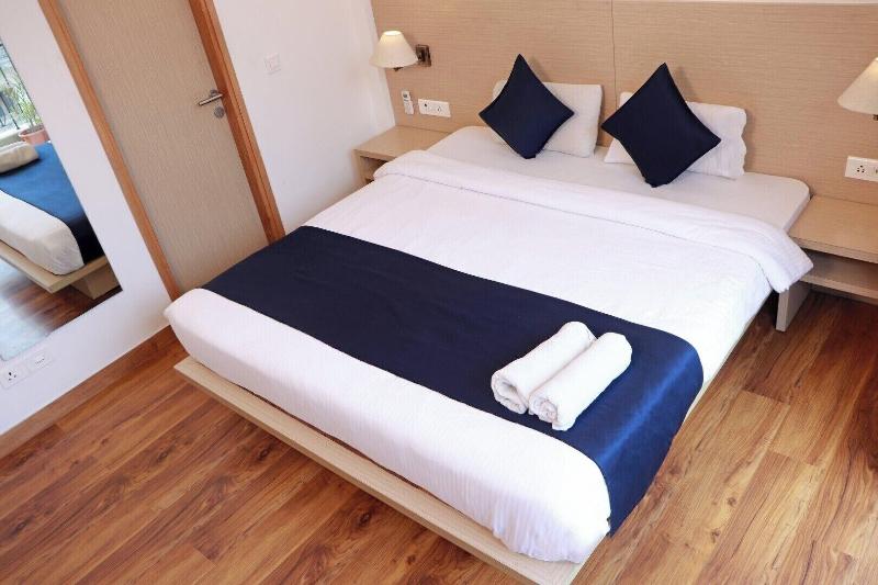 The Blue Jay Hostel Rishikesh image