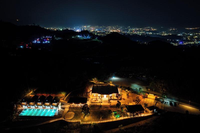 Khuoi Han Ecolodge Cao Bang image