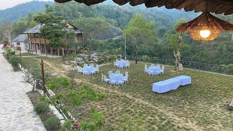 Khuoi Han Ecolodge Cao Bang image