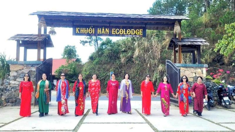 Khuoi Han Ecolodge Cao Bang image
