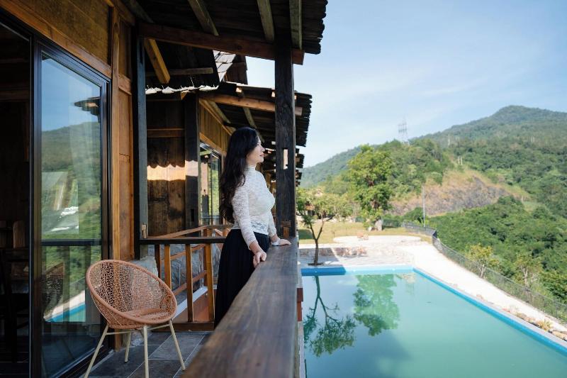 Khuoi Han Ecolodge Cao Bang image