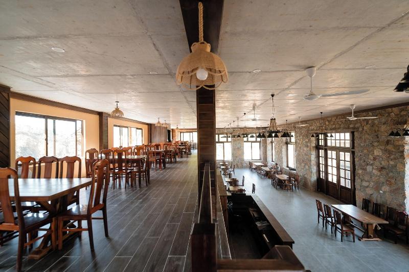 Khuoi Han Ecolodge Cao Bang image